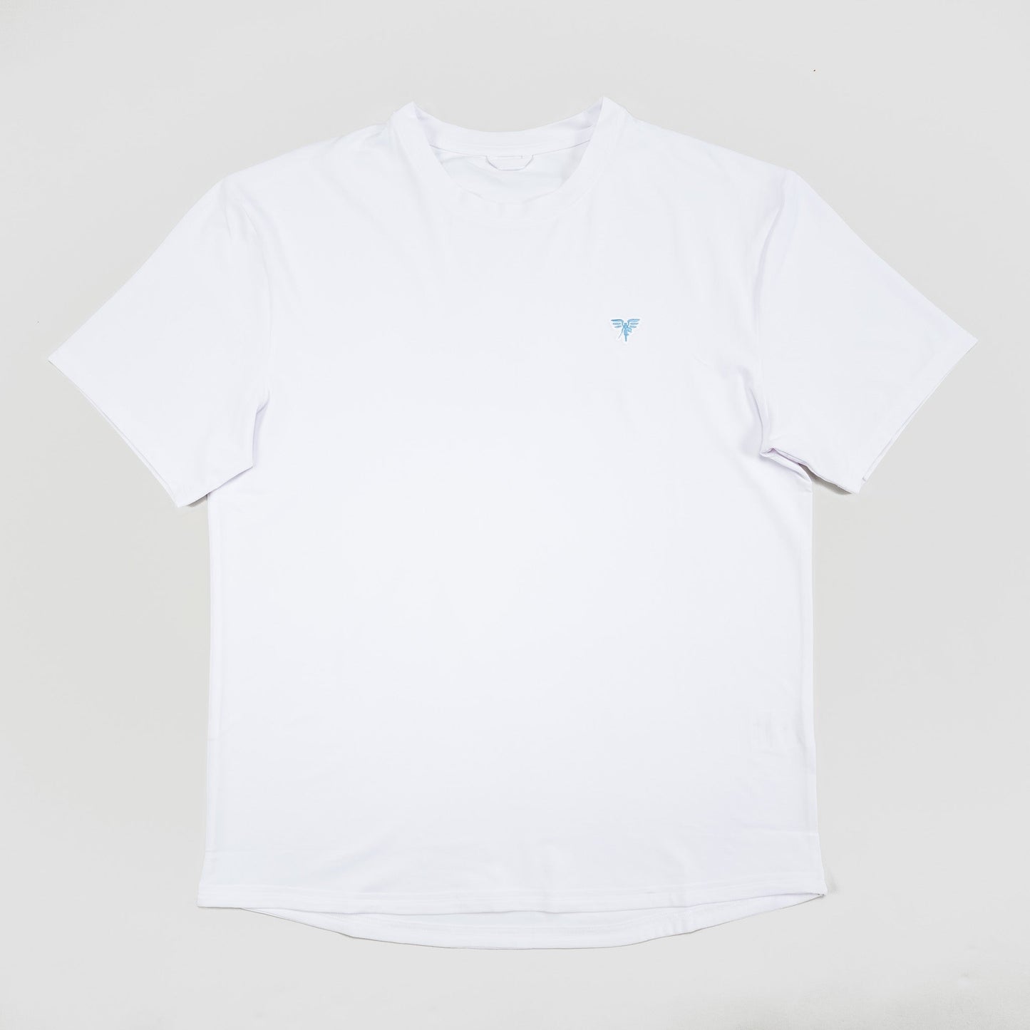 Sigrún white match tee on tennisdujour.com