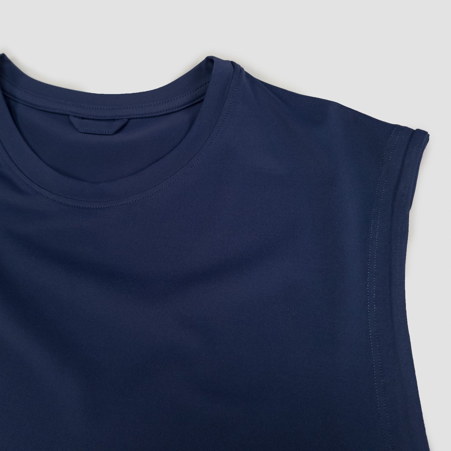 Sigrún men's tank top in navy neck view