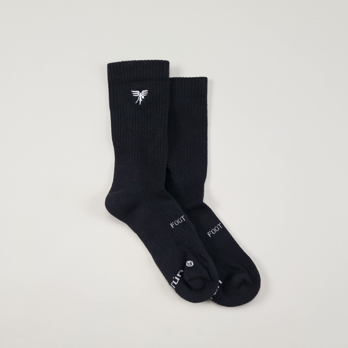Sigrún men's tennis socks in black.