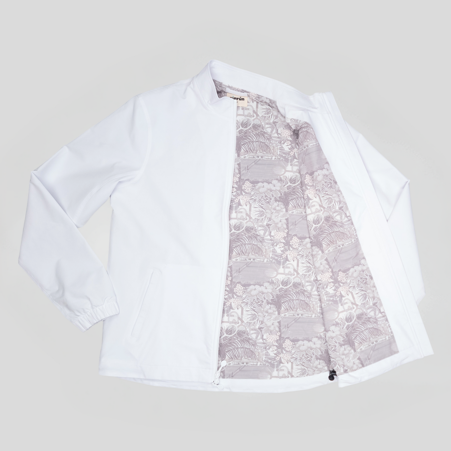 Sigrún match tennis jacket inside view.
