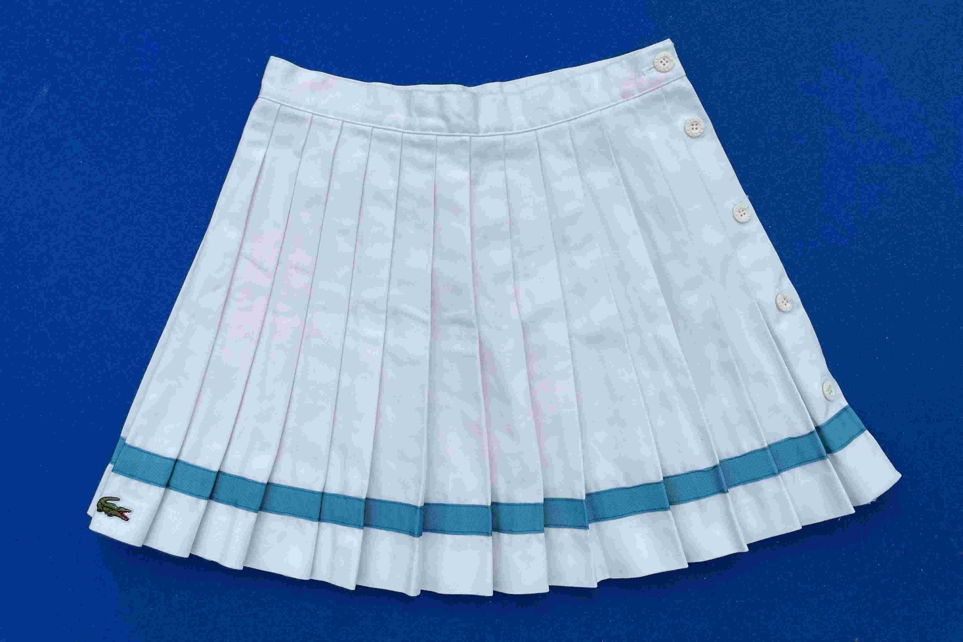 Izod Lacoste White Tennis Skirt with light blue trim